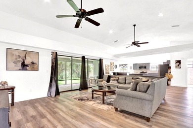 2026 Roof! This beautiful 3 bedroom, split-floor-plan home is a - photo 10
