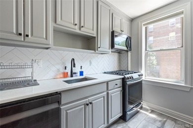 Experience refined living in this beautifully updated - photo 18