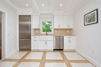 TOP OF THE LINE-OVER THE TOP RENOVATIONS SINCE 2020. IMPORTED - photo 18