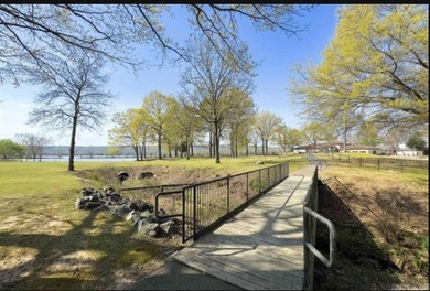 Build your dream home on this beautiful level lot in subdivision - photo 19