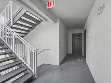 Charming 1-bedroom, 1-bath condo offering 861 Sq.ft of - photo 22