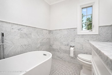 TOP OF THE LINE-OVER THE TOP RENOVATIONS SINCE 2020. IMPORTED - photo 28