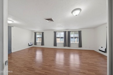 Discover comfortable living in a peaceful cul de sac with this - photo 29