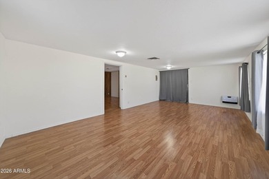 Discover comfortable living in a peaceful cul de sac with this - photo 30