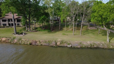 Build your dream home on this beautiful level lot in subdivision - photo 33
