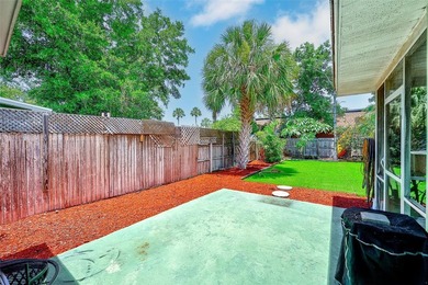 Virtually Staged. Welcome to this delightful two-bedroom - photo 33