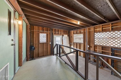 Discover comfortable living in a peaceful cul de sac with this - photo 34