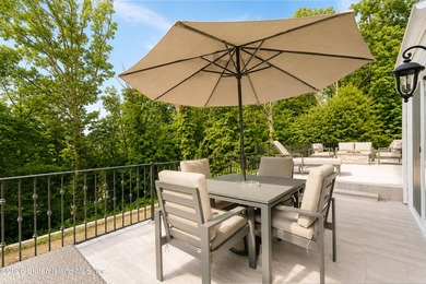 TOP OF THE LINE-OVER THE TOP RENOVATIONS SINCE 2020. IMPORTED - photo 43