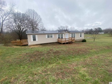 Check out this affordable home. Hardly lived in over the years - photo 2