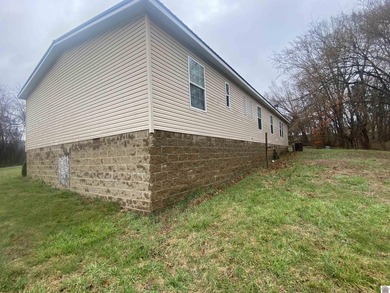 Check out this affordable home. Hardly lived in over the years - photo 5
