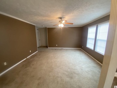 Check out this affordable home. Hardly lived in over the years - photo 8