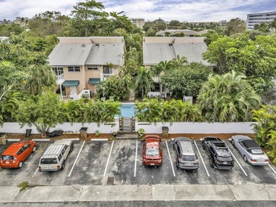 TOWNHOME CAN BE RENTED RIGHT AWAY...6 MONTHS MINIMUM. BRING - photo 2