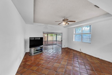 TOWNHOME CAN BE RENTED RIGHT AWAY...6 MONTHS MINIMUM. BRING - photo 9