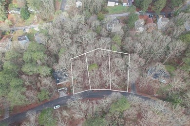 Priced to sell with a motivated seller! Don't miss this rare - photo 3