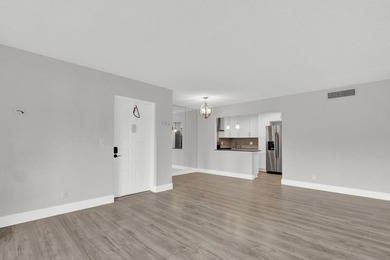 Welcome to this waterfront condominium located in Pine Ridge - photo 4