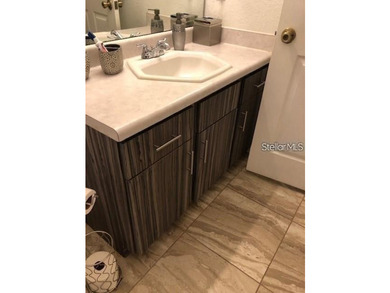 Cozy 1-bedroom, 1-bath condo offering 861 SqFt of comfortable - photo 17