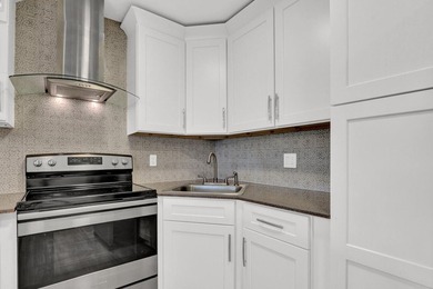 Welcome to this waterfront condominium located in Pine Ridge - photo 7