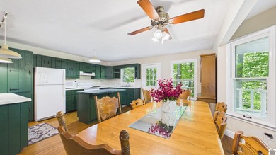 Welcome to your ultimate lakefront escape! This charming - photo 8