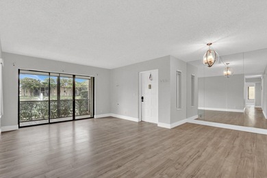 Welcome to this waterfront condominium located in Pine Ridge - photo 10