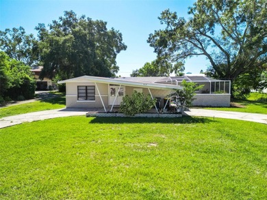 Lake Roy - Polk County Home For Sale in Winter Haven Florida