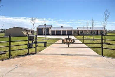 (private lake, pond, creek) Home For Sale in Wagoner Oklahoma