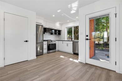 OPEN HOUSE 18th of July 11-1 p.m. Live your peak life. Nine - photo 8