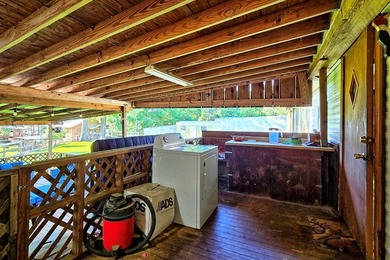 Affordable Lake Area Living with Room to Roam! This affordable 3 - photo 12