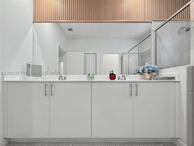 Stunning new construction home in Galeano Point, built in 2025 - photo 33