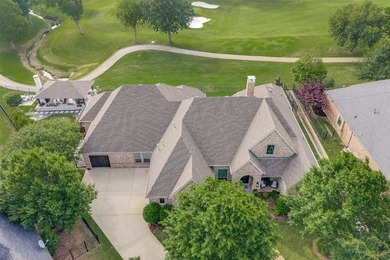 Experience refined luxury living in this exquisite 4-bedroom, 3 - photo 35