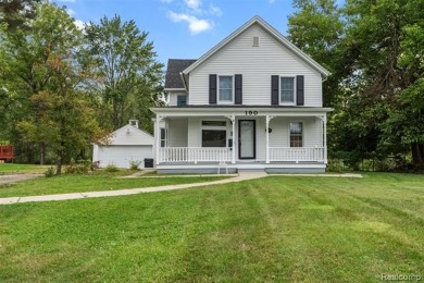 Clinton River Home For Sale in Mt. Clemens Michigan