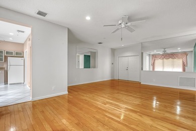Welcome to 180 Caribe Court Tucked away on a quiet cul-de-sac - photo 9