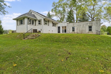 Lake Home For Sale in Oak Creek, Wisconsin