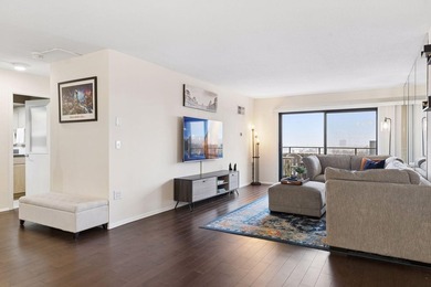 Move right into this bright and modern 1 bedroom at Summit - photo 14