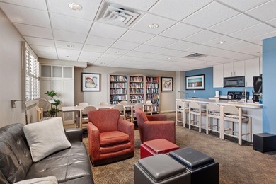 Move right into this bright and modern 1 bedroom at Summit - photo 37