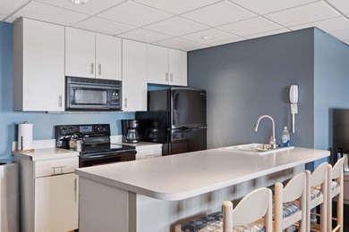 Move right into this bright and modern 1 bedroom at Summit - photo 38