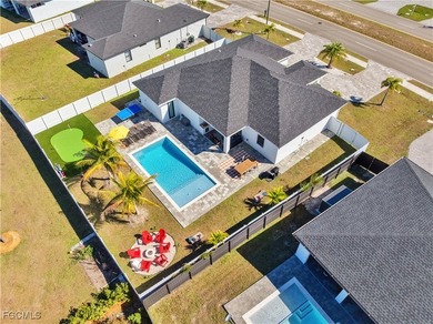 Welcome to this STUNNING, FURNISHED - TURNKEY home built in 2023 - photo 46