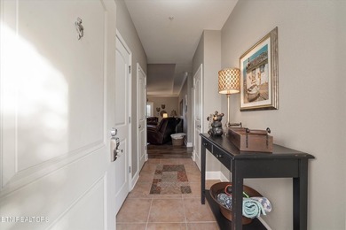 Welcome to easy lakefront living in the highly sought-after - photo 4