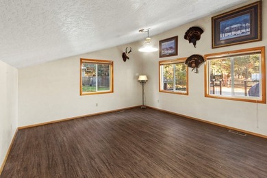 PERCHED ABOVE BIG CREEK! RARE FIND! Over 2000 sq ft - photo 14
