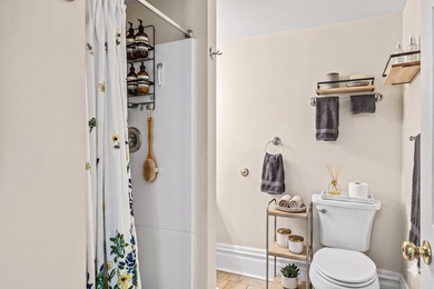 Rarely do you find a 2~flat with this much size, income, and - photo 18