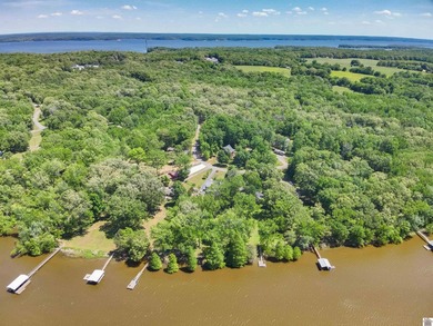 Year-round water views from every level of this 3 bedroom, 3 - photo 6