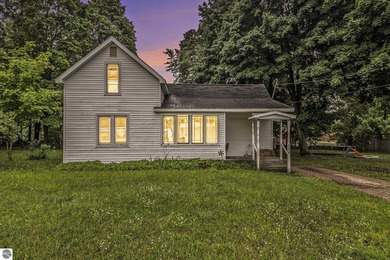 Lake Gitchegumee Home For Sale in Buckley Michigan