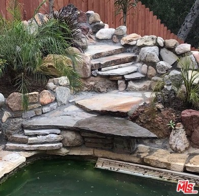 One of the best lots on Erskine. Mostly flat with a finished - photo 3