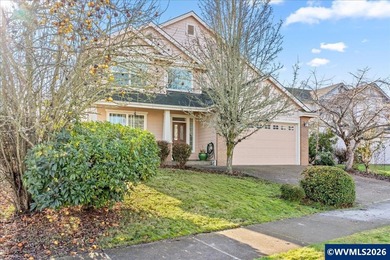 Spacious 5-bedroom, 3-bath home in desirable SW Albany