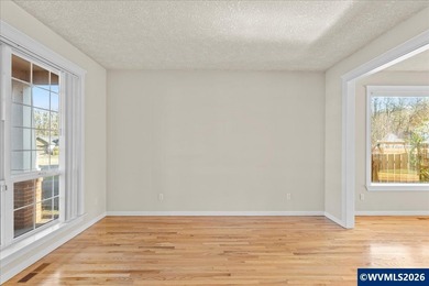 Spacious 5-bedroom, 3-bath home in desirable SW Albany