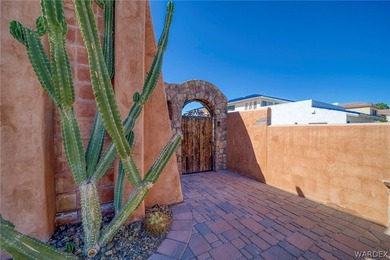 Discover the charm of this beautifully remodeled Santa Fe-style - photo 3