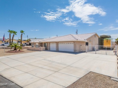 Lake Home Sale Pending in Lake Havasu City, Arizona
