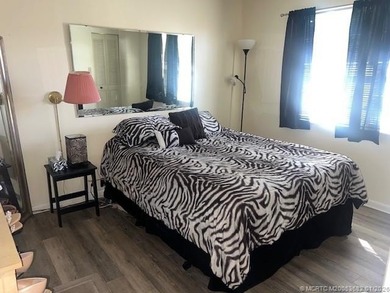 This charming 2 BR/2 Bath retreat is perfect for your seasonal - photo 11