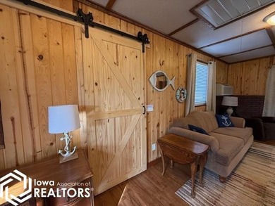 Welcome to 1410 E Ridge Dr at Holiday Lake-an inviting retreat - photo 9