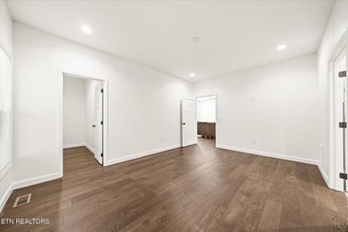 NEW CONSTRUCTION with stainless appliances in Lake Tansi Village - photo 20