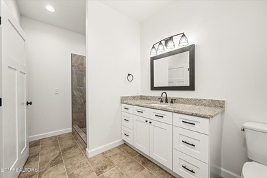 NEW CONSTRUCTION with stainless appliances in Lake Tansi Village - photo 23